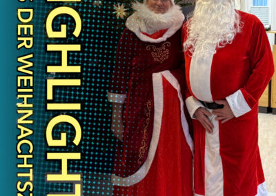 Weihnachtsmann und Weihnachtsfrau von aus der MITTE bei einer Weihnachtsaktion im betreuten Wohnen in Binz